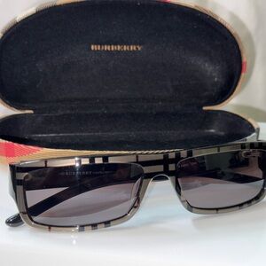 Burberry Black and Brown Sunglasses